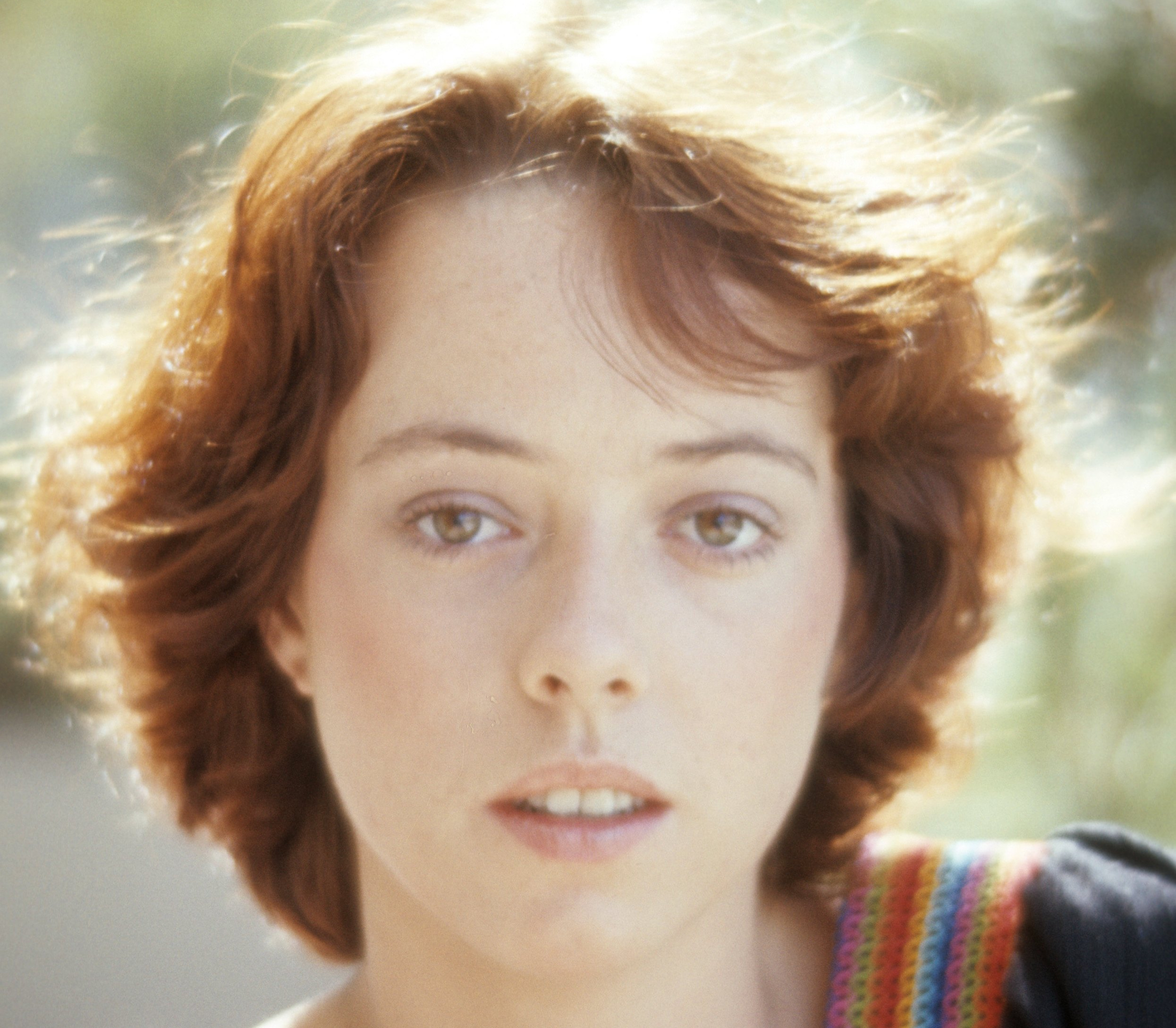 Actress Mackenzie Phillips poses for a portrait session in June of 1976 in Los Angeles, California