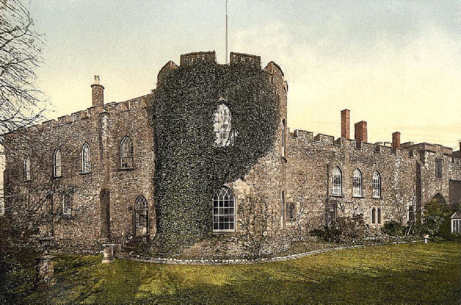 The castle, Taunton, England - between ca. 1890 and ca. 1900