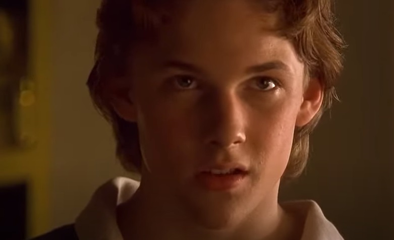 Screenshot of the actor Brad Renfro from the Movie Apt Pupil (1995) depicting a teenager