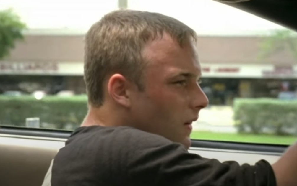 Screenshot of the actor Brad Renfro from the Movie Bully (2001) depicting a young man, looking to the right