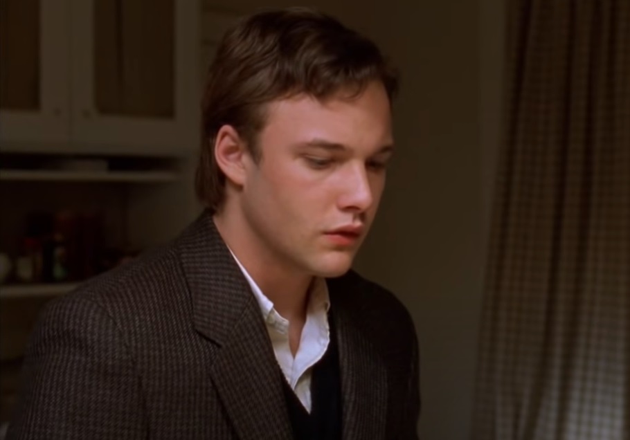 Screenshot of the actor Brad Renfro from the Movie Tart (2001) depicting a young man, looking to the right