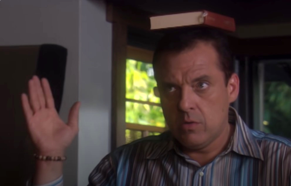 Tom Sizemore in Double Duty in striped shirt