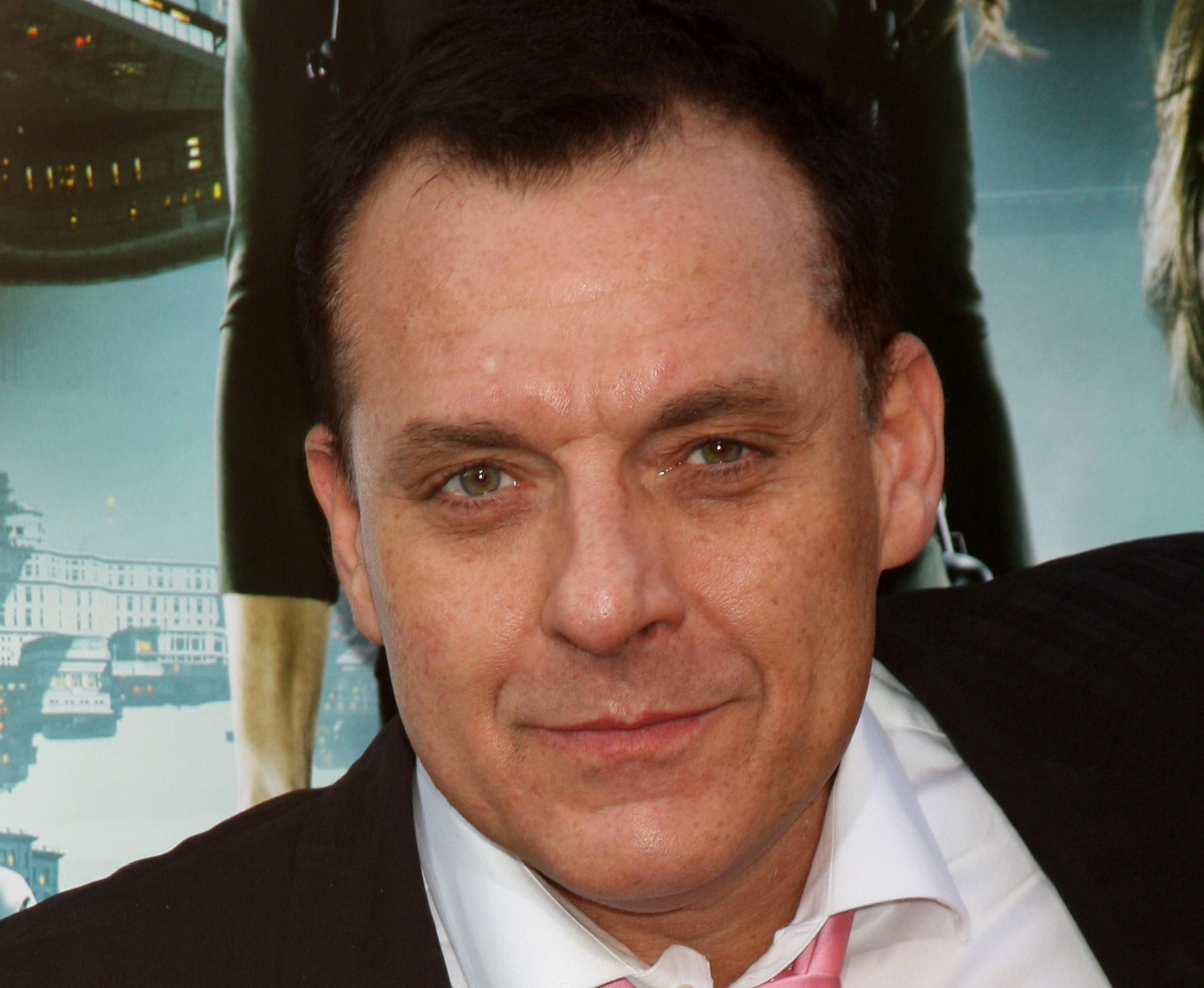 Tom Sizemore arrives at the