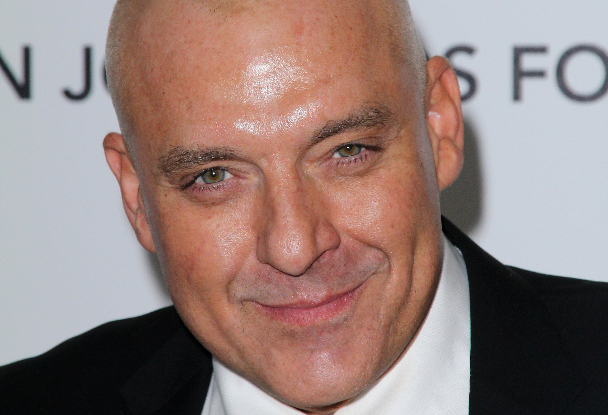 Tom Sizemore at the 19th Annual Elton John Aids Foundation Academy Awards Viewing Party