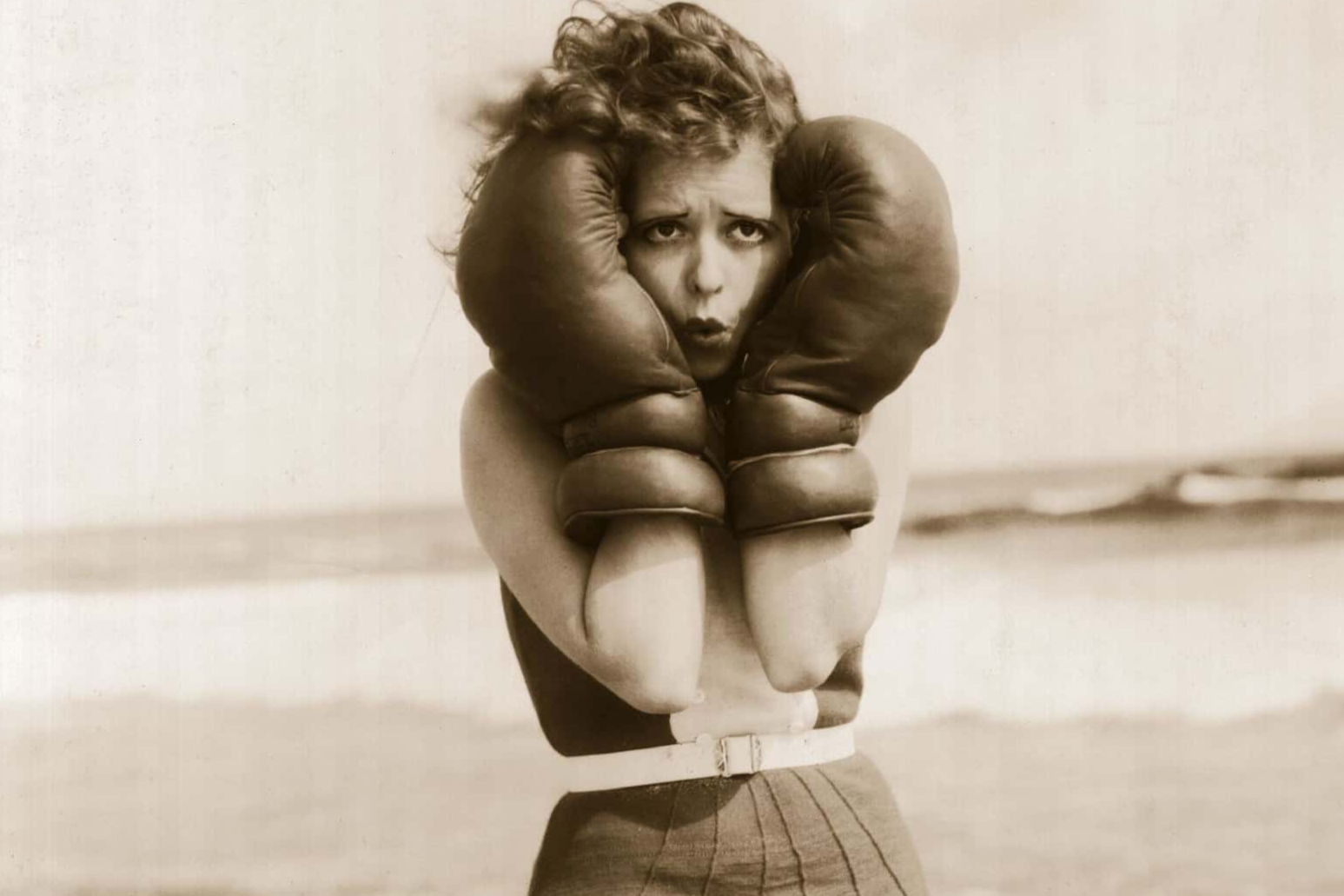 Clara Bow facts