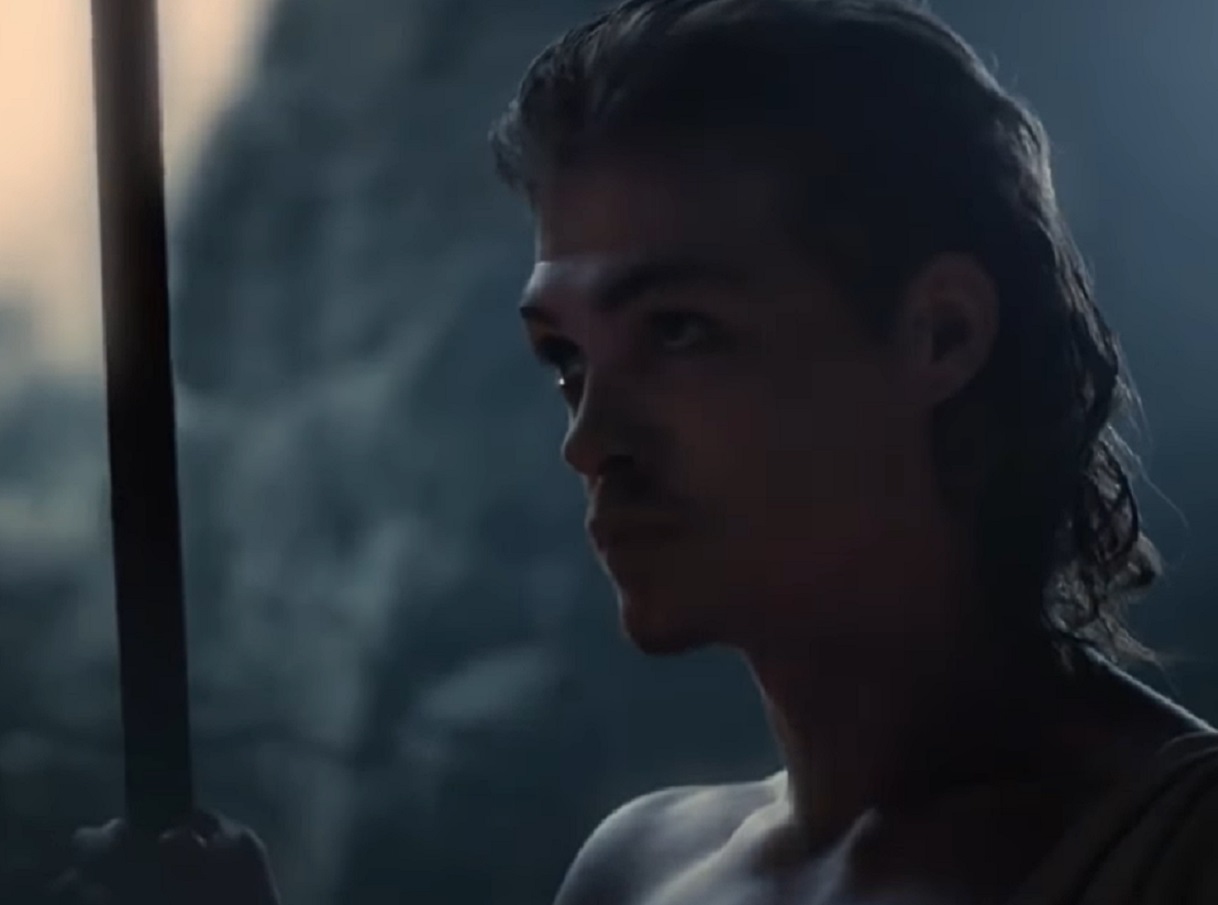 Screenshot of Alexander The Great looking at side - from Alexander the Great (2014)