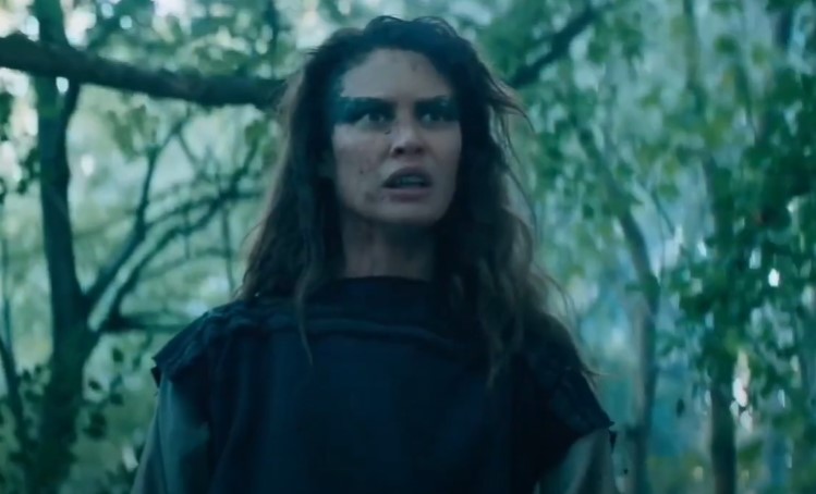 Boudica in traditional make up