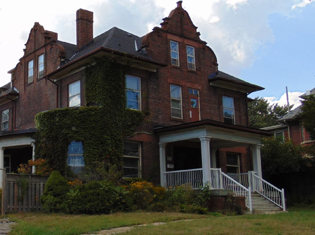 Cranfield House, Toronto - 2014