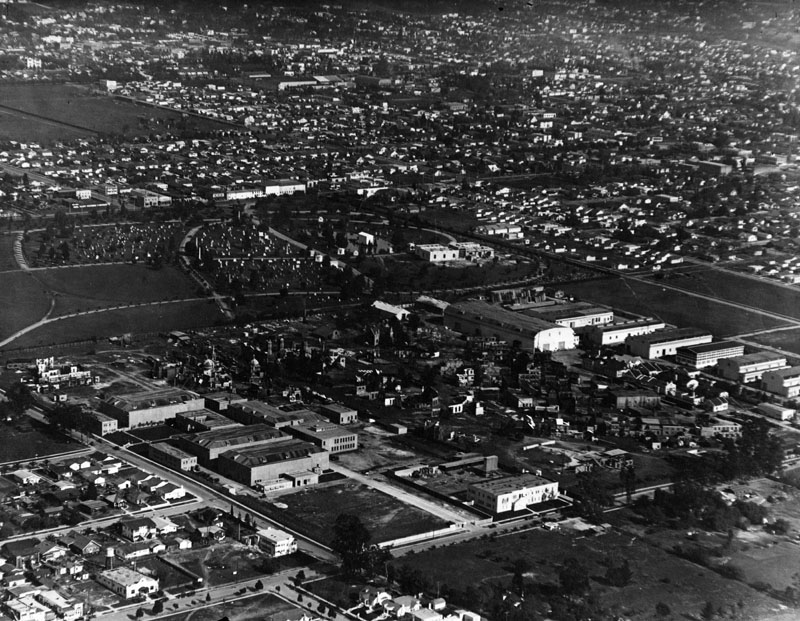 Movie studios in the Hollywood area from the air, as it appeared in 1922