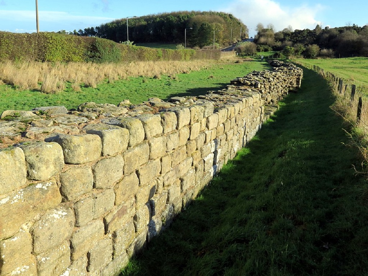 Hadrian's Wall east of Heddon on the Wall - 2015