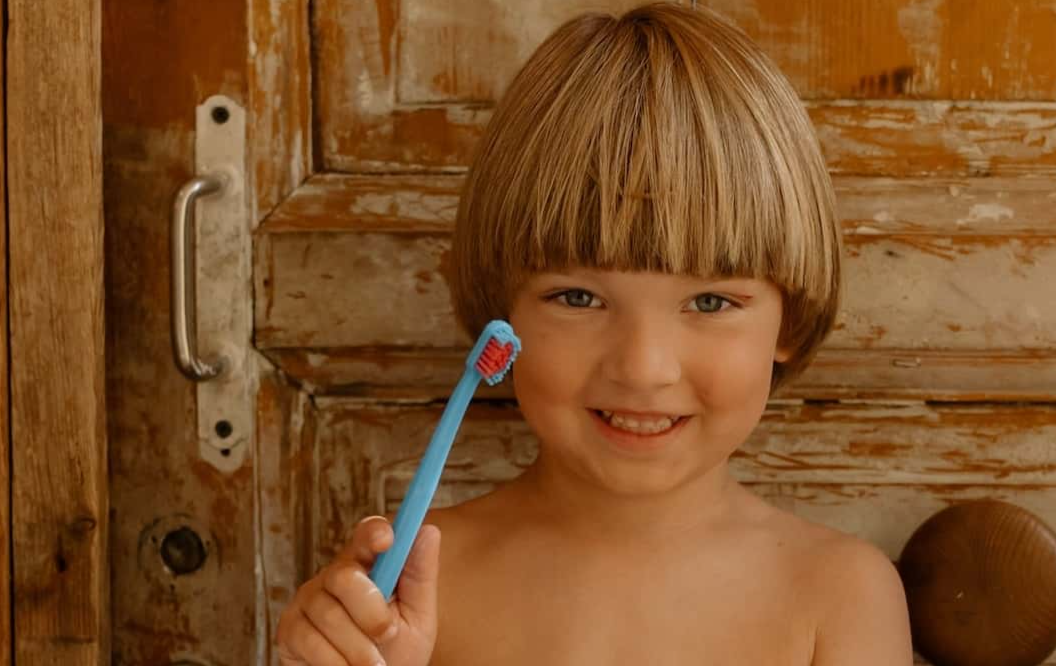 Awful Kids, Worse Parents