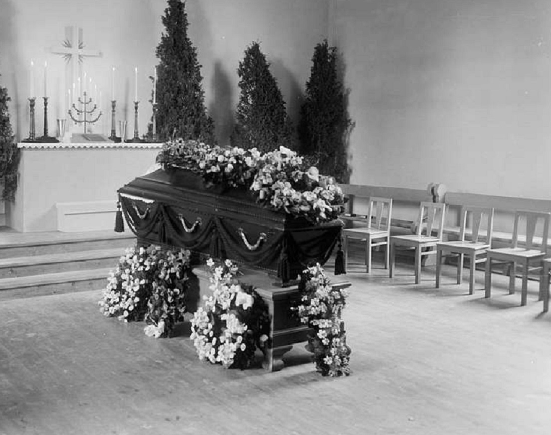 Public domain photograph of funeral procession - 1930