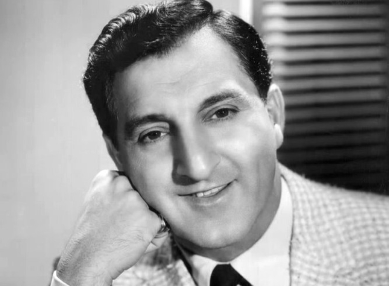 Danny Thomas 1957 in plaid suit