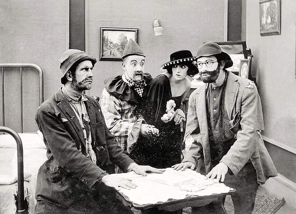 Bebe Daniels, Harold Lloyd, James Parrott, and 'Snub' Pollard in Sic 'Em, Towser Movie Scene