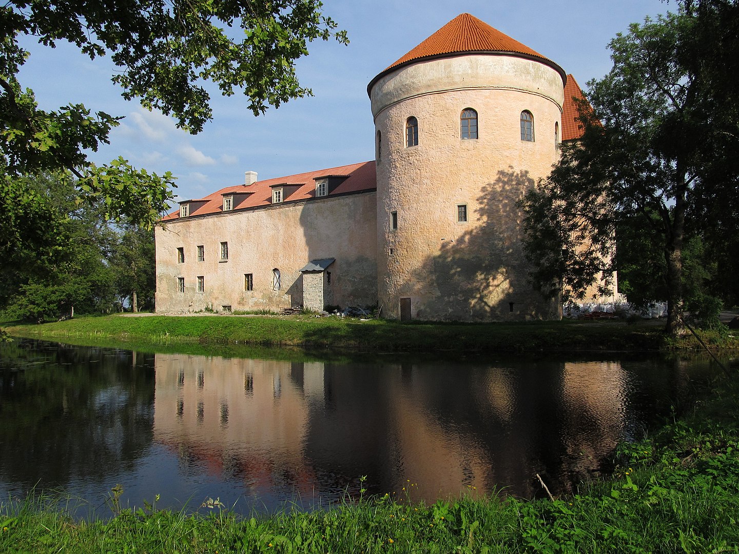 Koluvere Castle