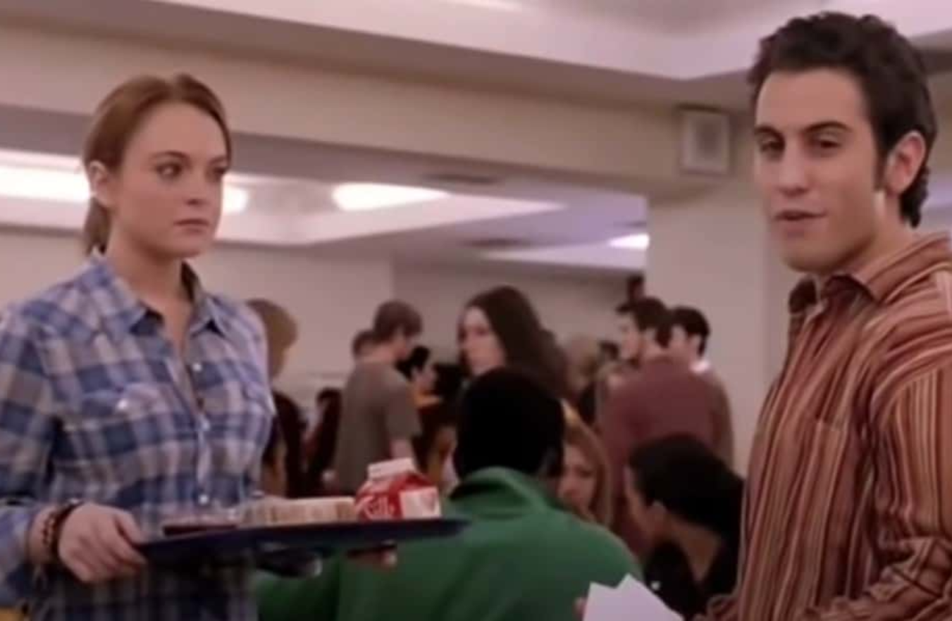 Screenshot of Jason and Cadi - from Mean Girls (2004)