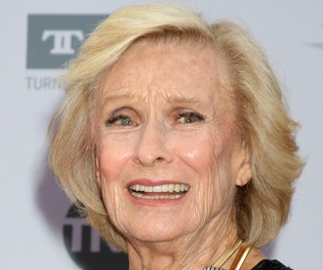 Cloris Leachman at the American Film Institute 44th Achievement Award Gala Tribute to John Williams at the Dolby Theater in Los Angeles