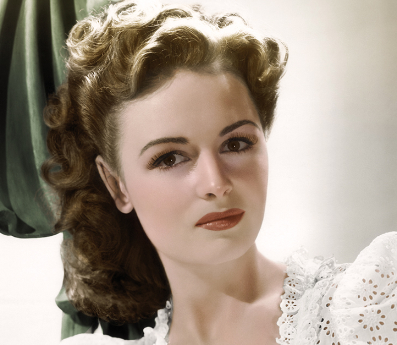 Donna Reed in white dress