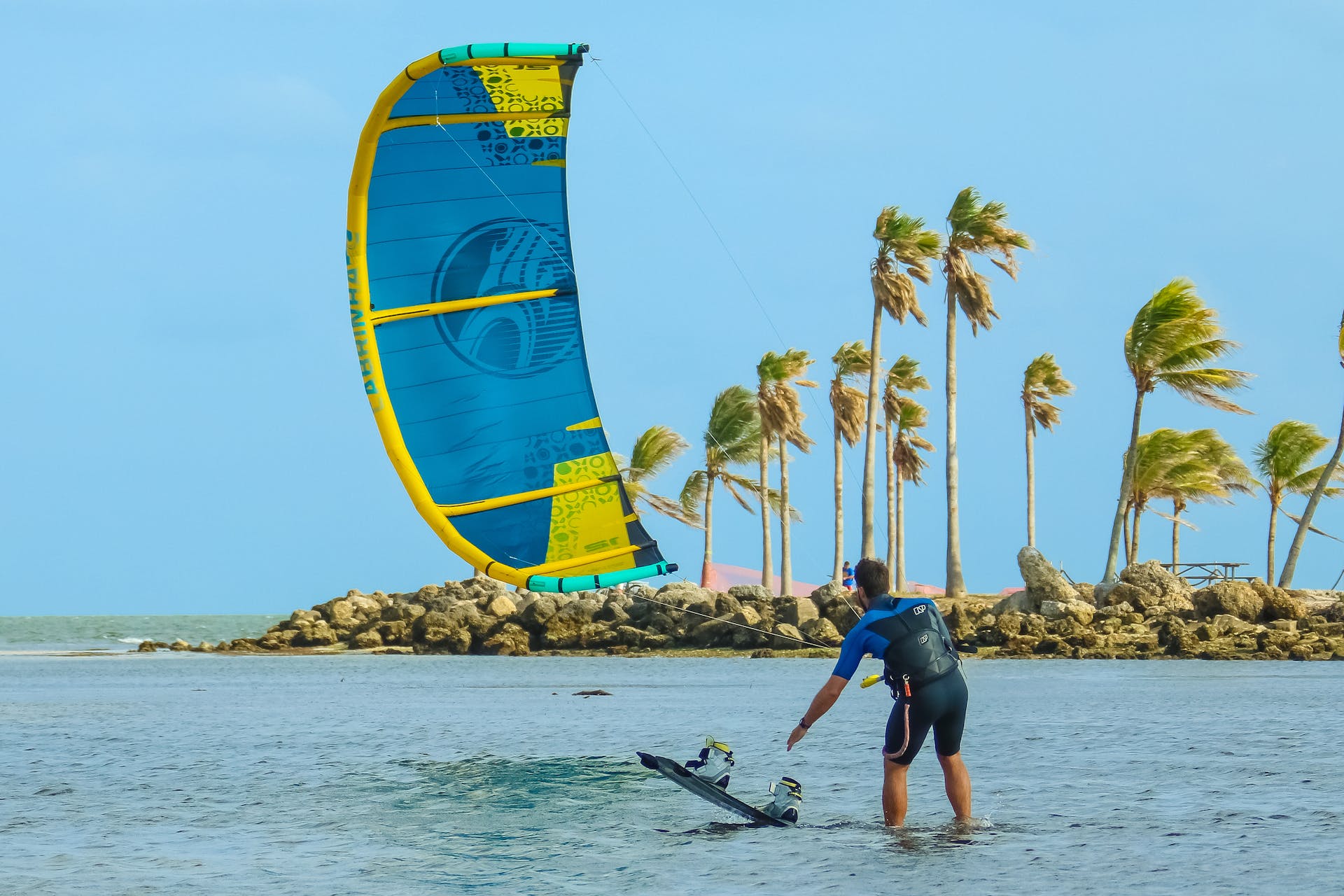 kitesurfing