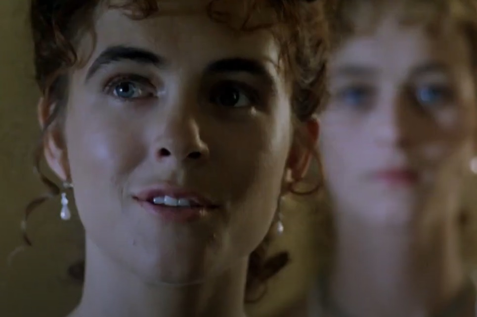 Portrait Photo of the English Actress Elizabeth Hurley portraying Claire Clairmont