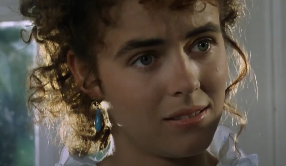 Portrait Photo of the English Actress Elizabeth Hurley portraying Claire Clairmont