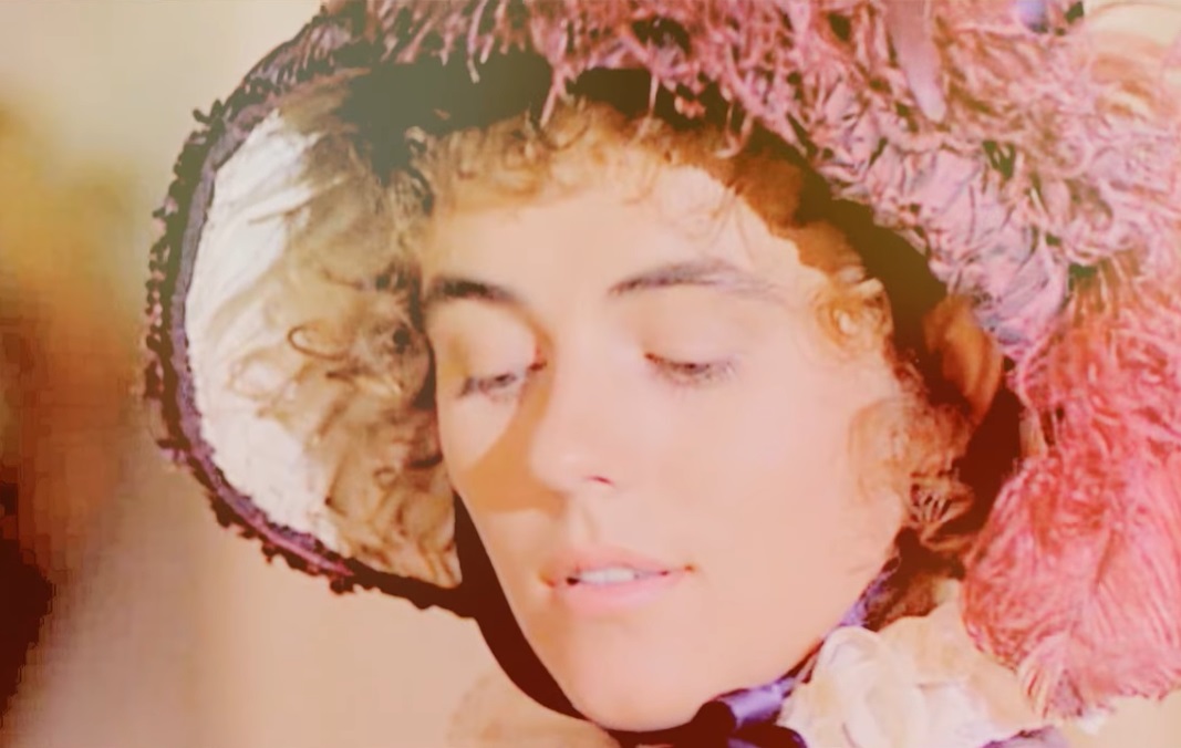 Portrait Photo of the English Actress Elizabeth Hurley portraying Claire Clairmont