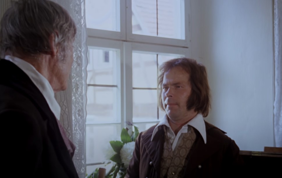 Bruno S.  as Kaspar Hauser in a house