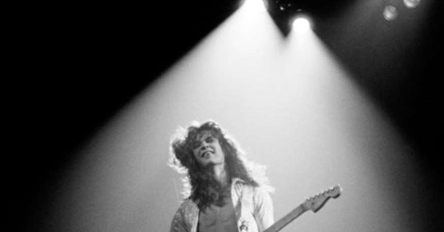 Photo of Eddie VAN HALEN and VAN HALEN