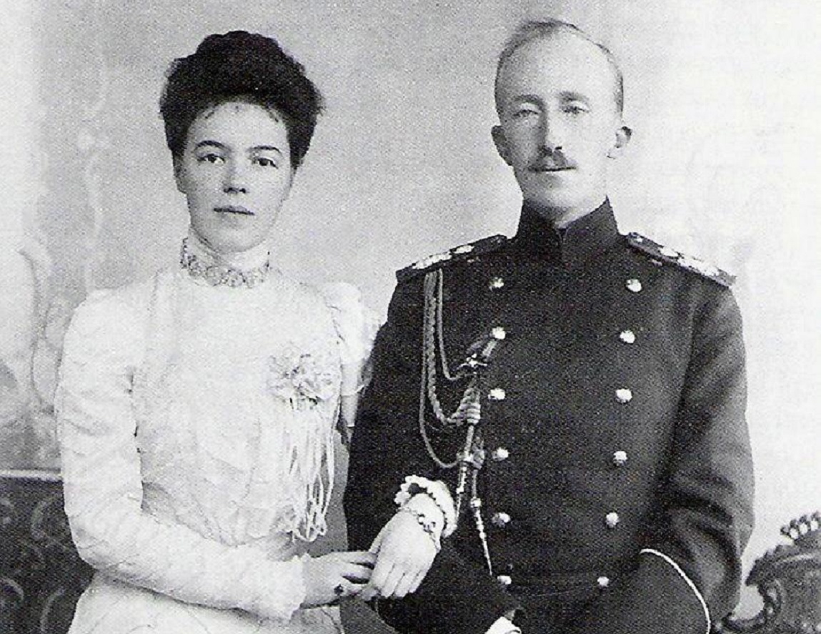 Grand Duchess Olga Alexandrovna with her first husband Duke Peter Alexandrovich - circa 1901