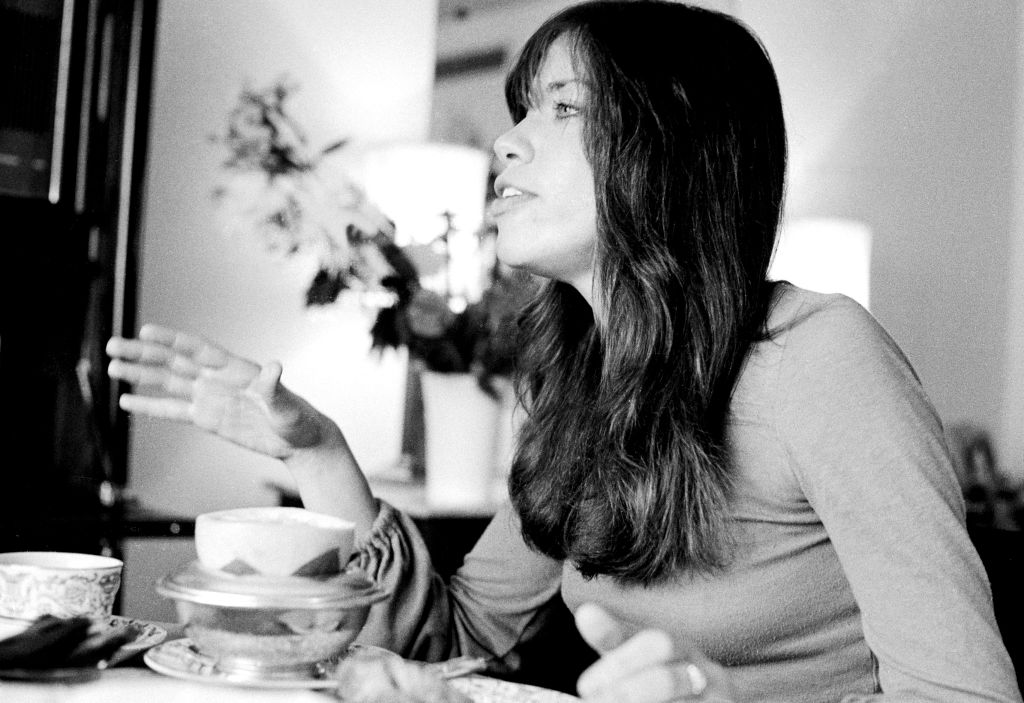 Carly Simon, portrait, London, 1972.