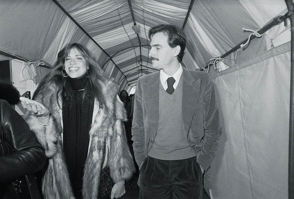 Carly Simon and James Taylor Arriving at Party