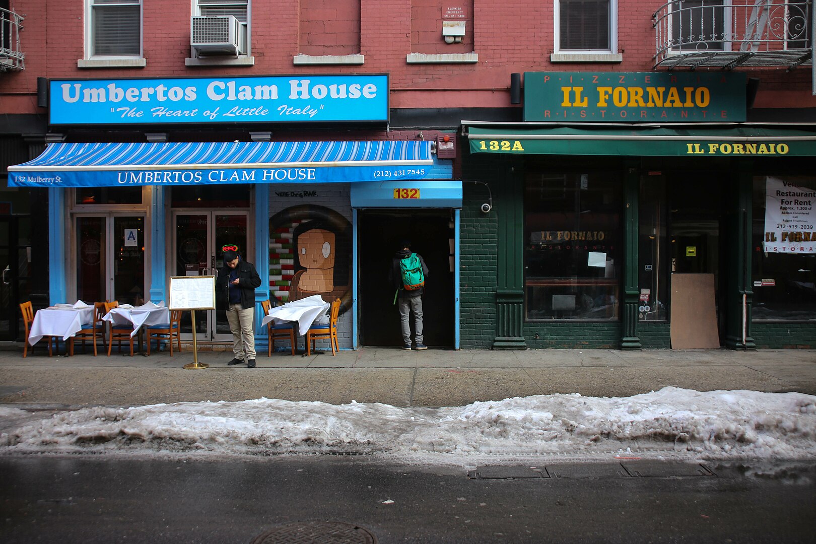 Umbertos Clam House