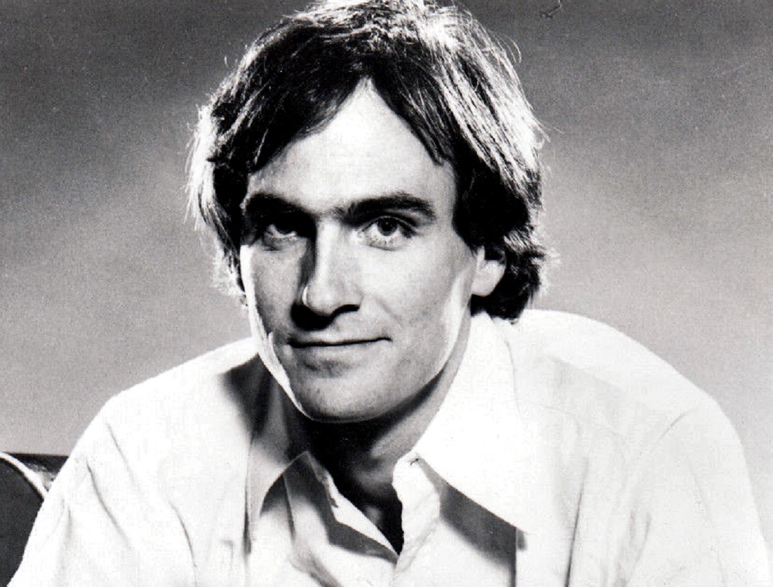 Publicity photo of singer-songwriter James Taylor - late 1970s to early 1980s