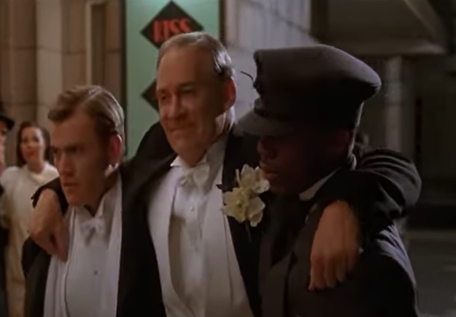 Screenshot of Cole Porter (Kevin Kline) having help from two other man from - De-Lovely (2004)
