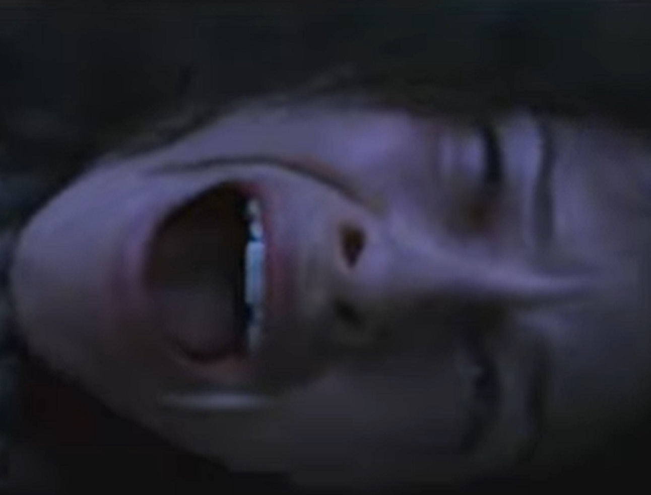 Screenshot: Jeanne St. Remy de Valois is crying outside - from The Affair of the Necklace (2001)