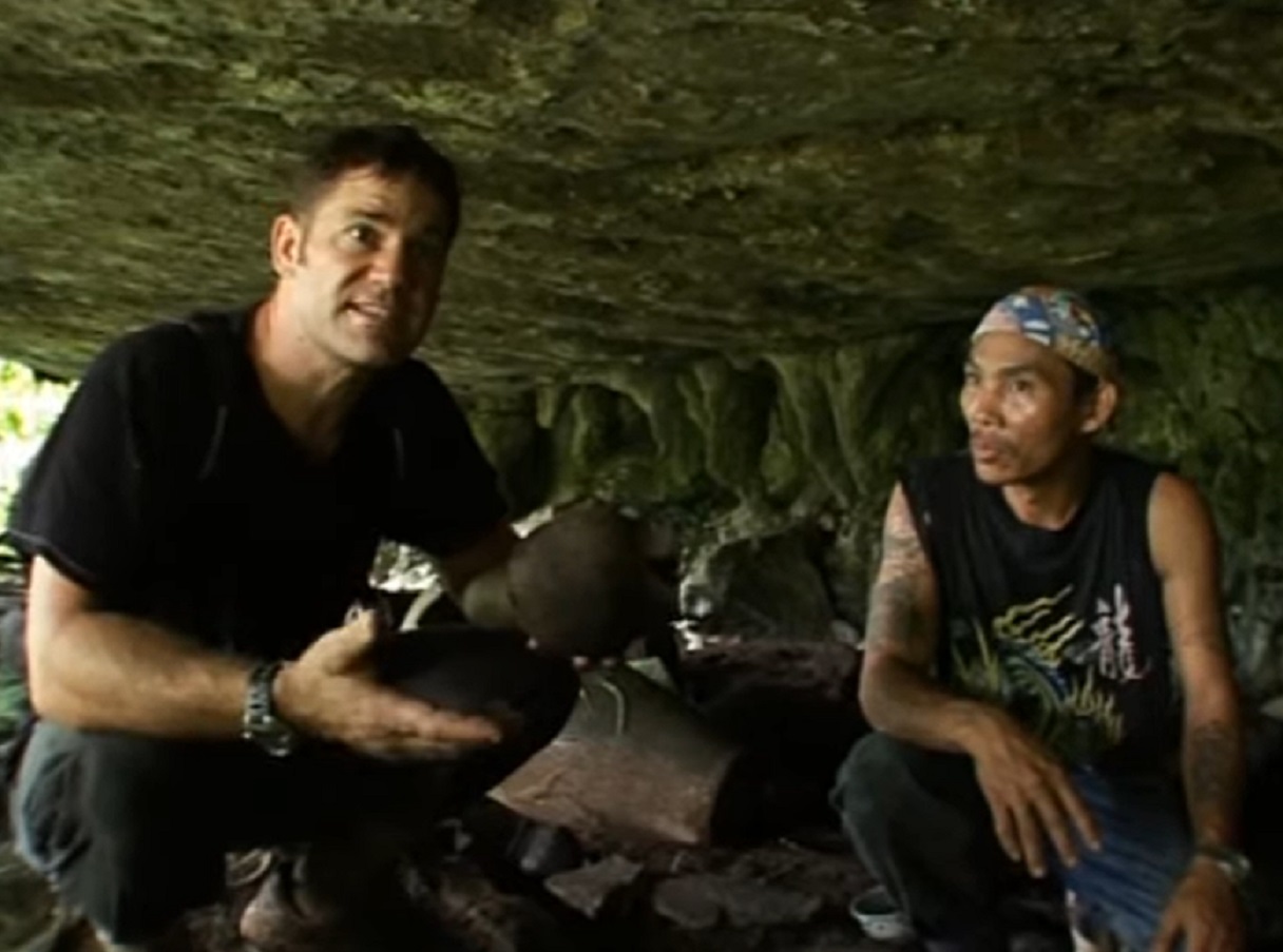 Screenshot of Borneo’s caves episode - from Planet Earth (TV Series)
