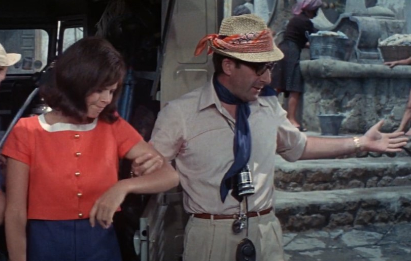 Peter Sellers and Britt Ekland in After the Fox