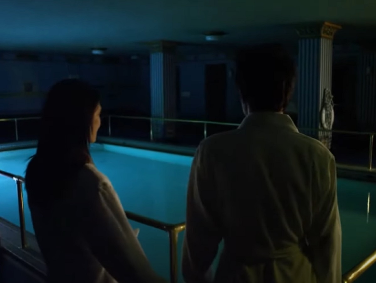 Screenshot of Jimmy and Fiona pool scene - from Shameless (2011-21)