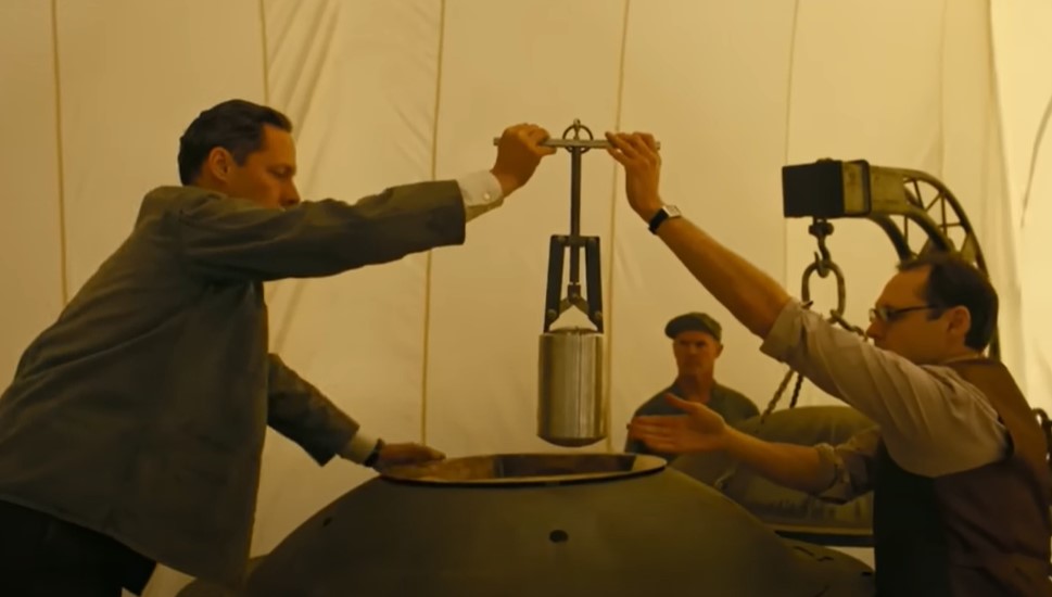 Making the nuclear bomb