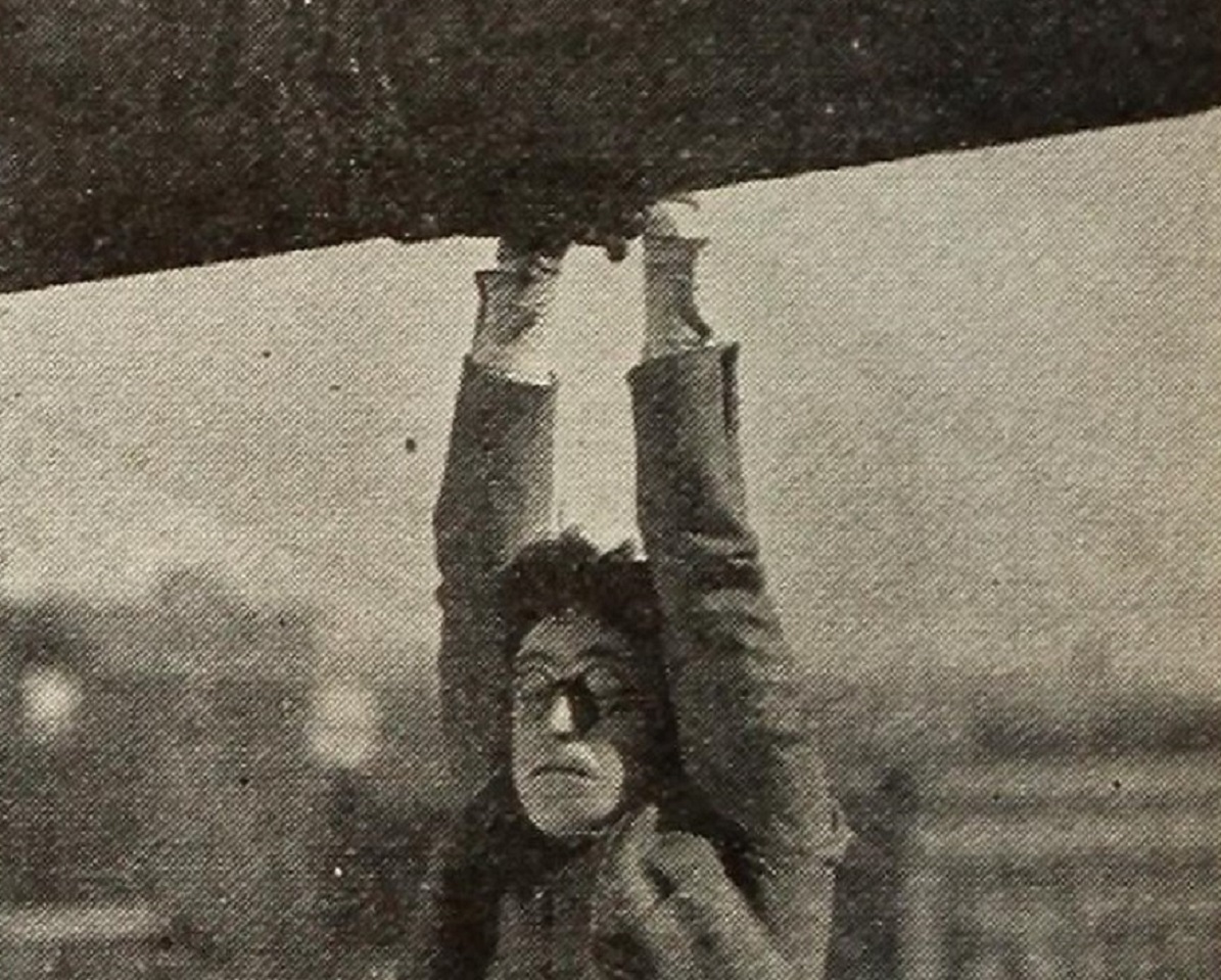 Harold Lloyd in Never Weaken, Exhibitor's Trade Review, October 8, 1921.