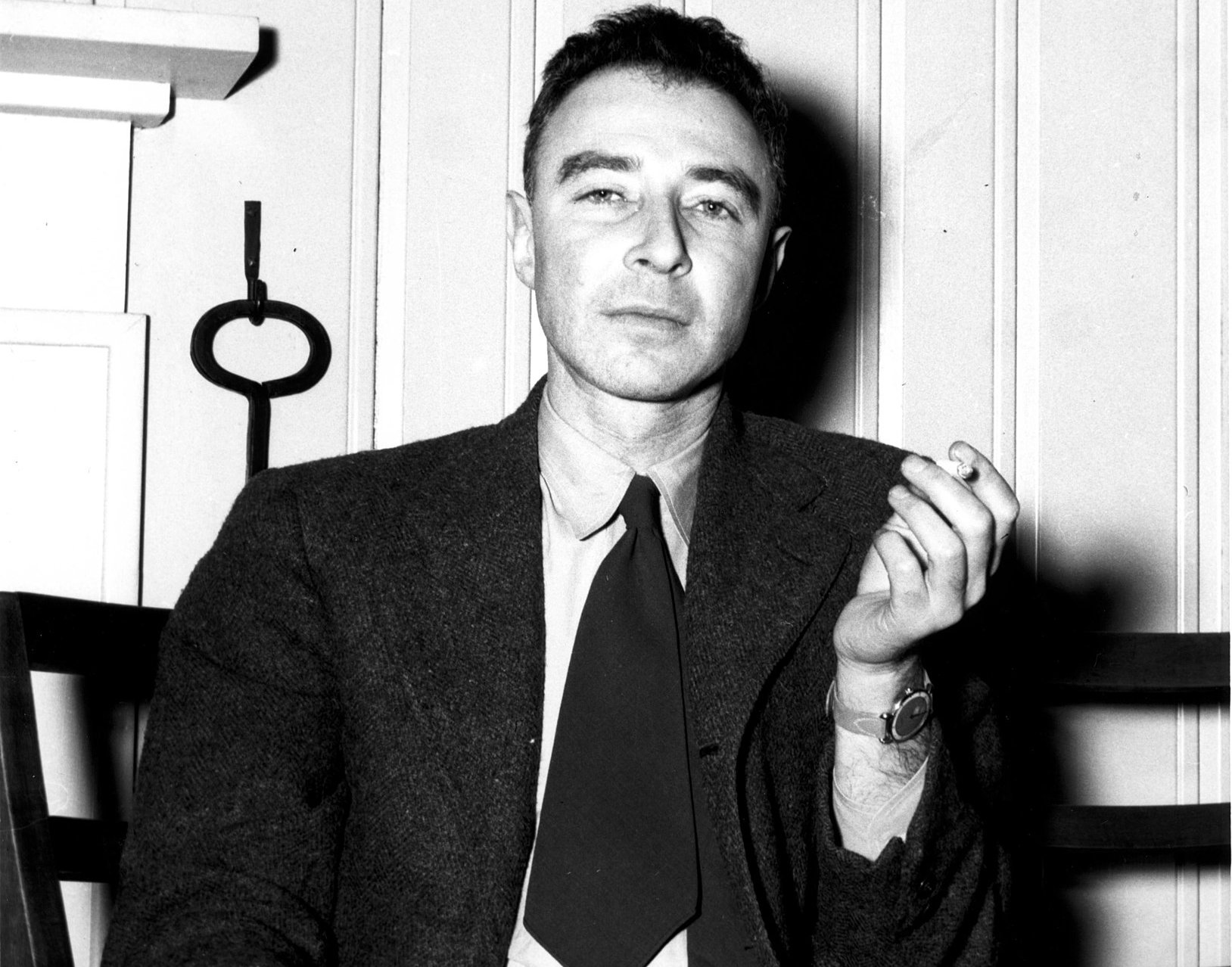 J. Robert Oppenheimer at the Guest Lodge, Oak Ridge, in 1946