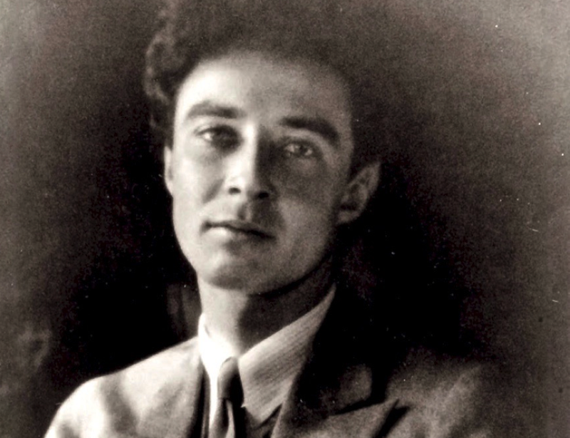 Robert Oppenheimer portrait in suit
