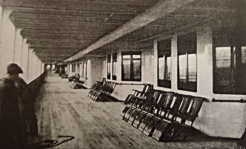 Titanic's first class