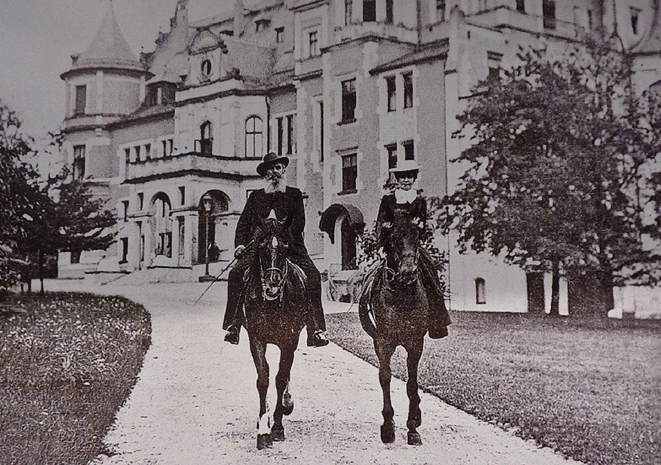 Guido Henckel von Donnersmarck circa 1900-1910