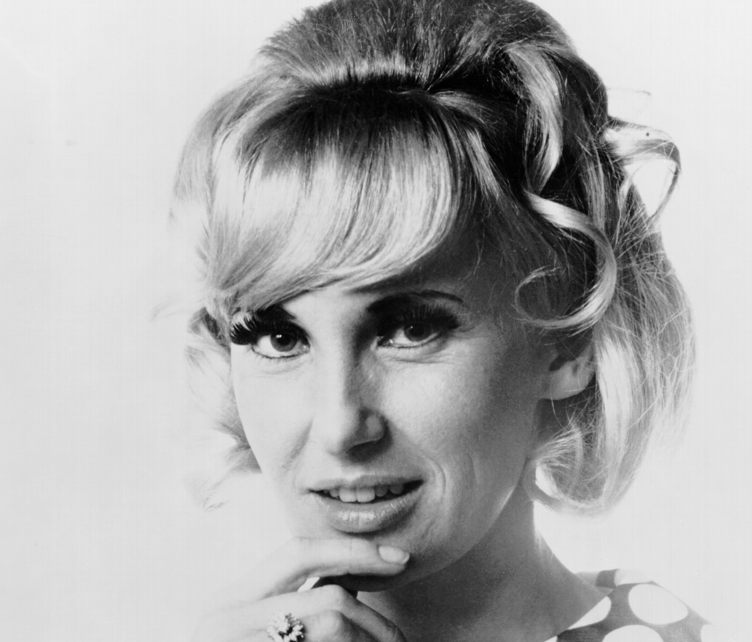 Country artist Tammy Wynette poses for a portrait in circa 1969