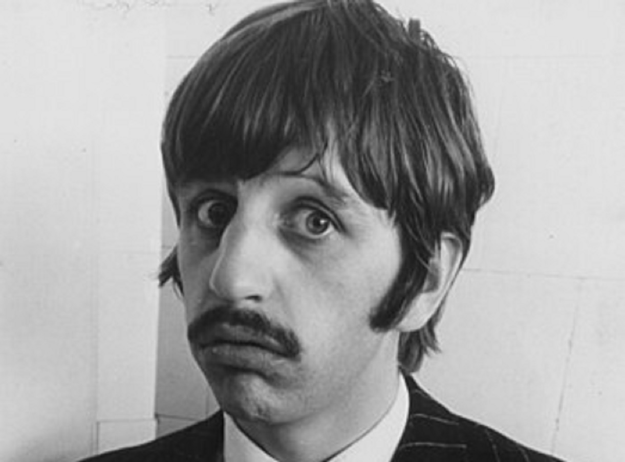 B&W photo of Ringo Starr, looking surprised - 1967
