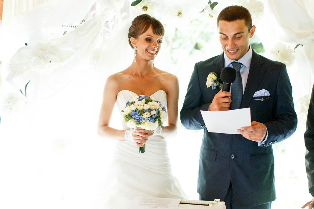 Groom giving a speech at his wedding