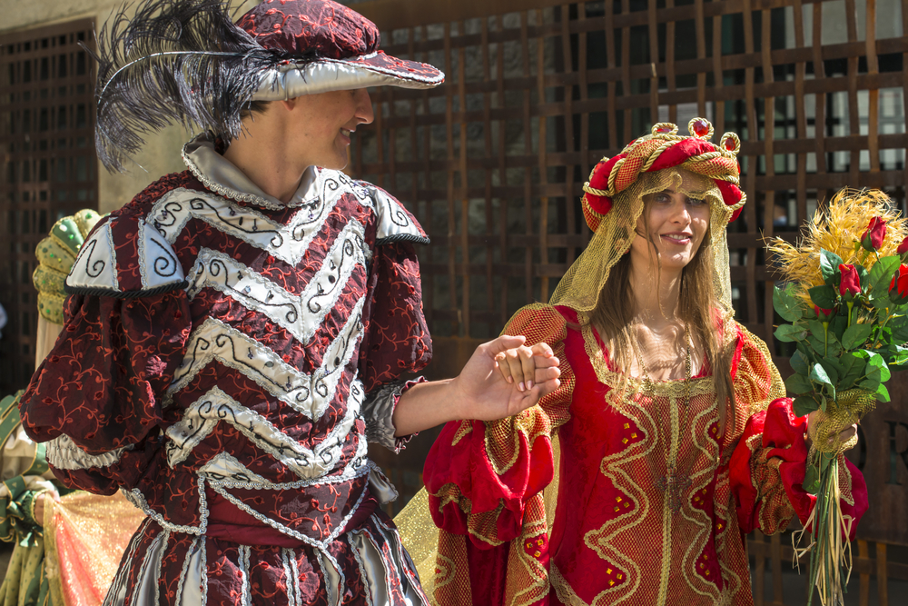 Renaissance fair wedding with bride and groom in costumes