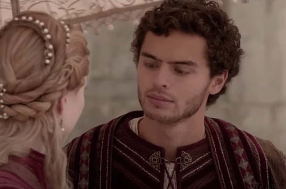 Duke Alfonso of Aragon looking at his wife