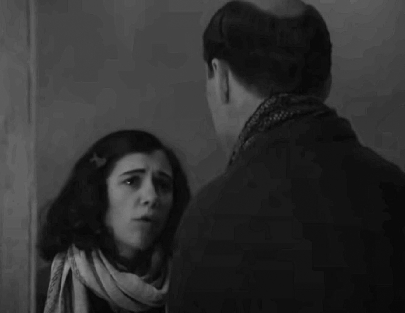 Screenshot: (Ellie Kendrick) Anne Frank looking scared - From BBC ,The Diary Of Anne Frank (2009)